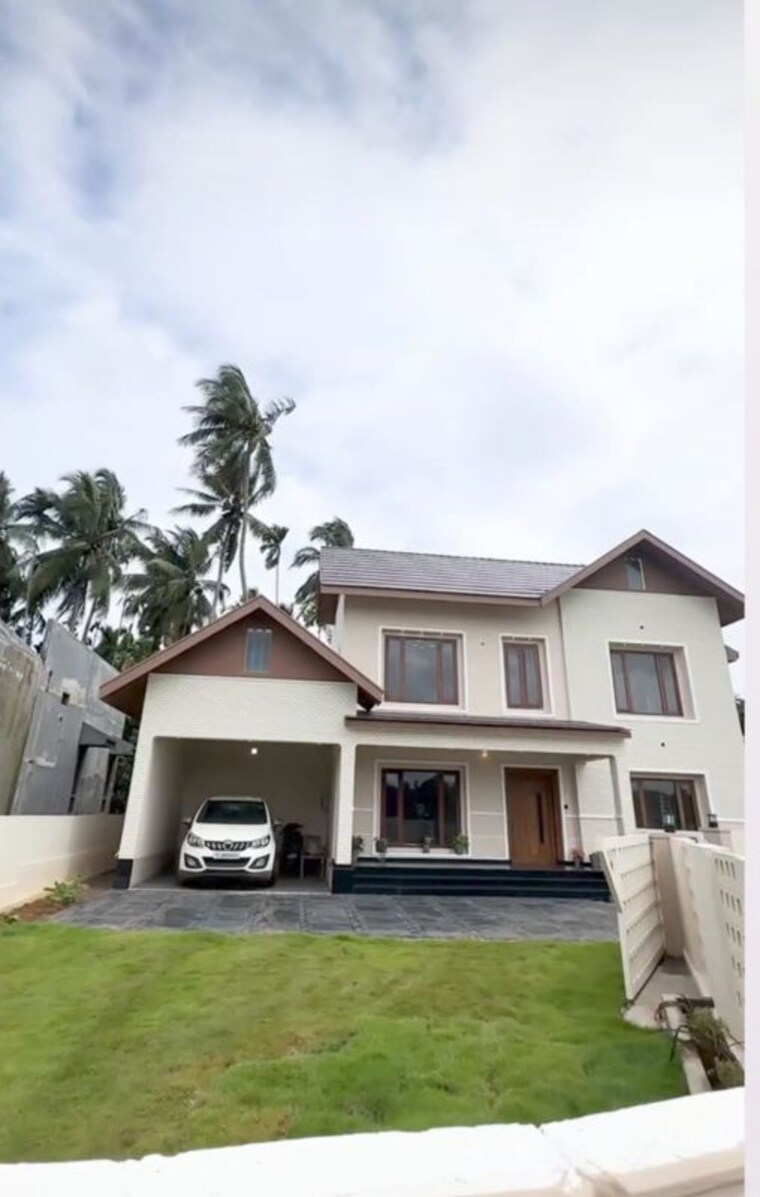 Exterior View, kuttoor 4 Bedroom 3000 Sq.Ft. Independent House In Kuttoor Thrissur 10536860