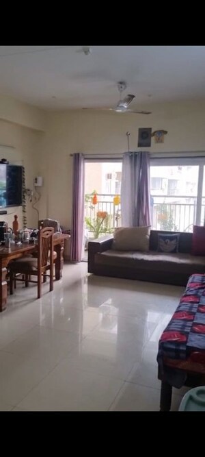 Living Room in 3 BHK Apartment at Sarv Priya Mahajan CGHS, Sector 14 Dwarka – for Sale