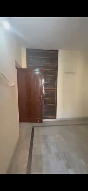 Furnished Amenities in 2 BHK Apartment at Sector 51 – for Sale