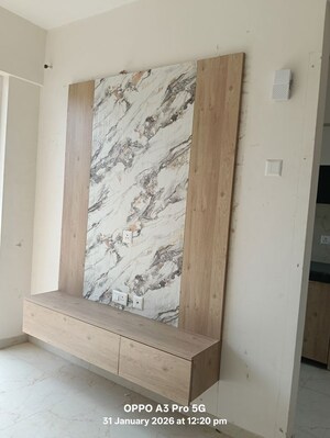 Room in 2.5 BHK Apartment at M3M Soulitude, Sector 89 – for Rent