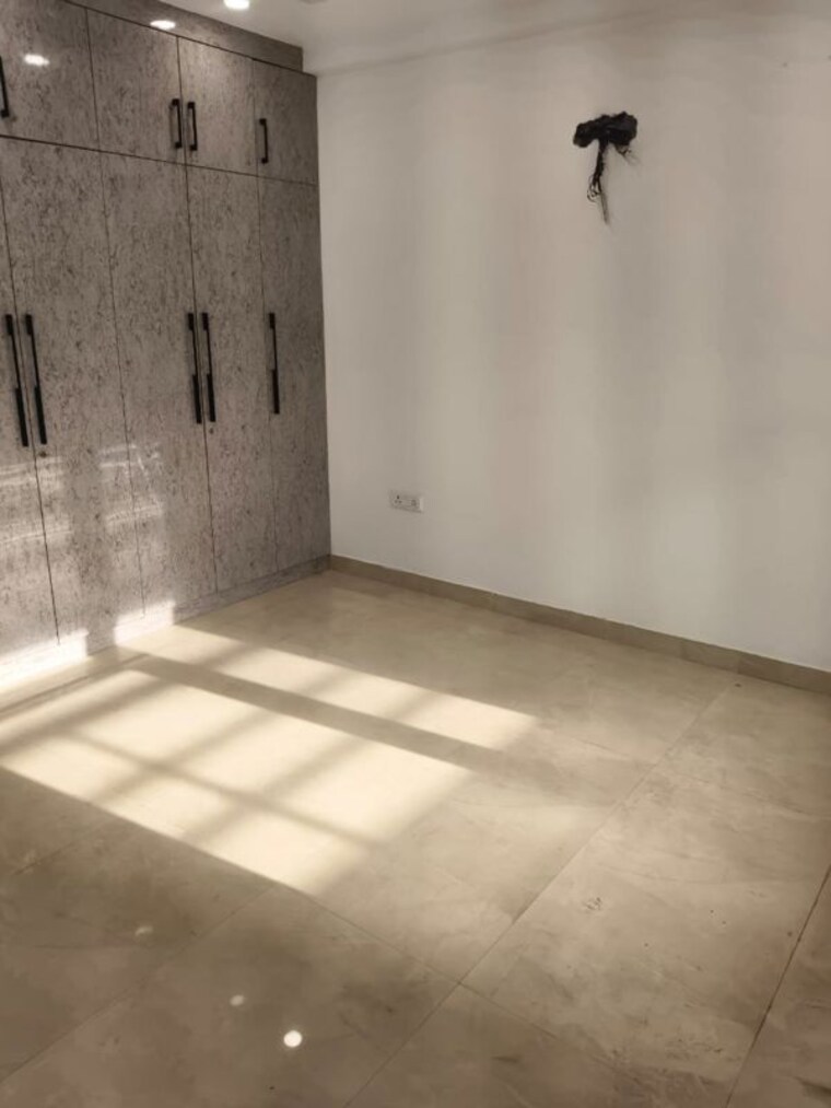 Room, alphacorp-gurgaon-one-22 1 Bedroom 600 Sq.Ft. Builder Floor In Sector 22 Gurgaon 10536919