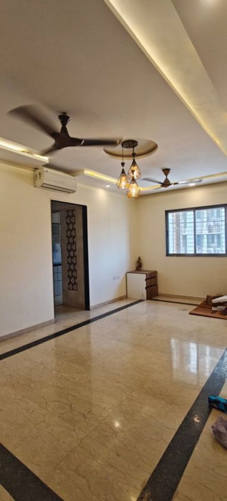 Living Room, lodha-splendora 2 Bedroom 950 Sq.Ft. Apartment In Ghodbunder Road Thane 10536867