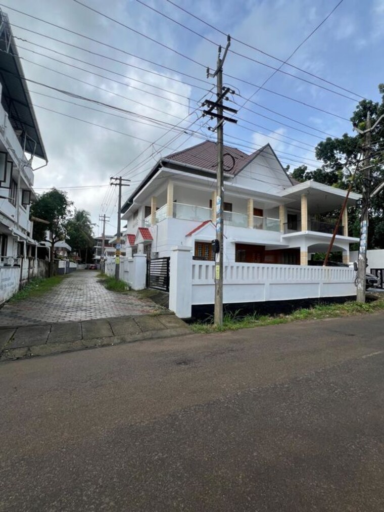 Exterior View, thiroor 5 Bedroom 3600 Sq.Ft. Independent House In Thiroor Thrissur 10536920