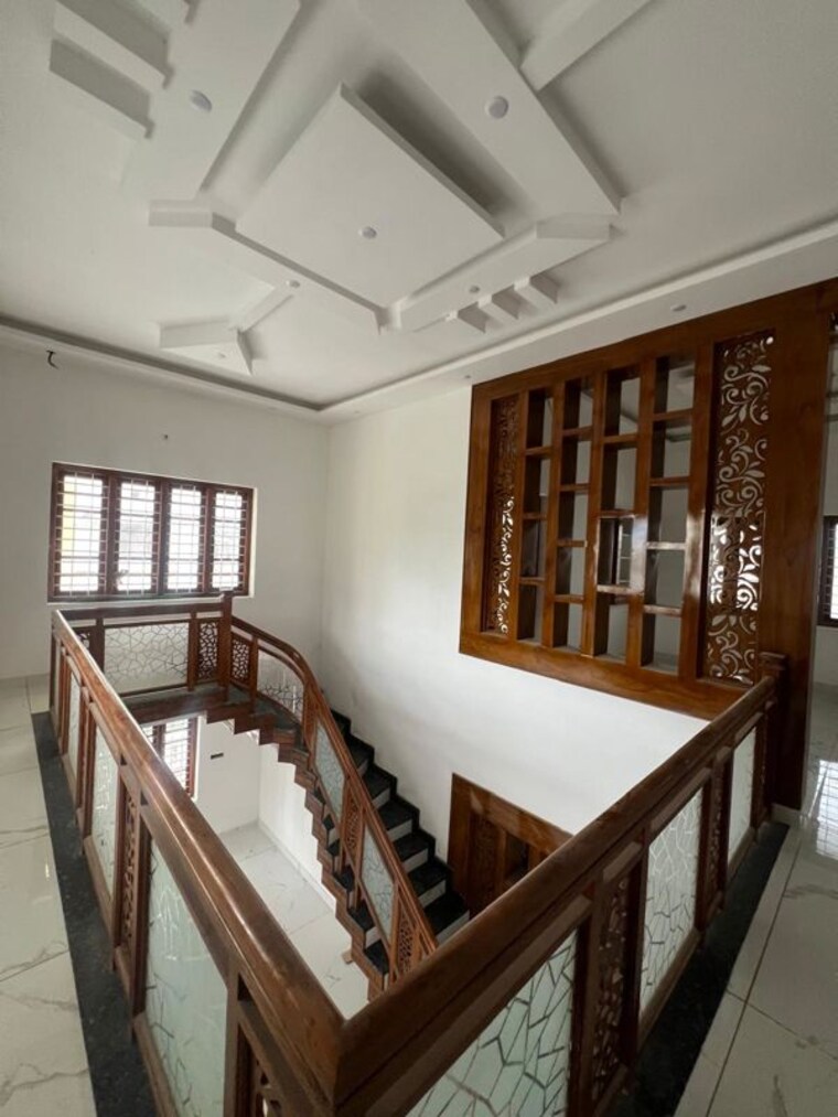 undefined, thiroor 5 Bedroom 3600 Sq.Ft. Independent House In Thiroor Thrissur 10536920