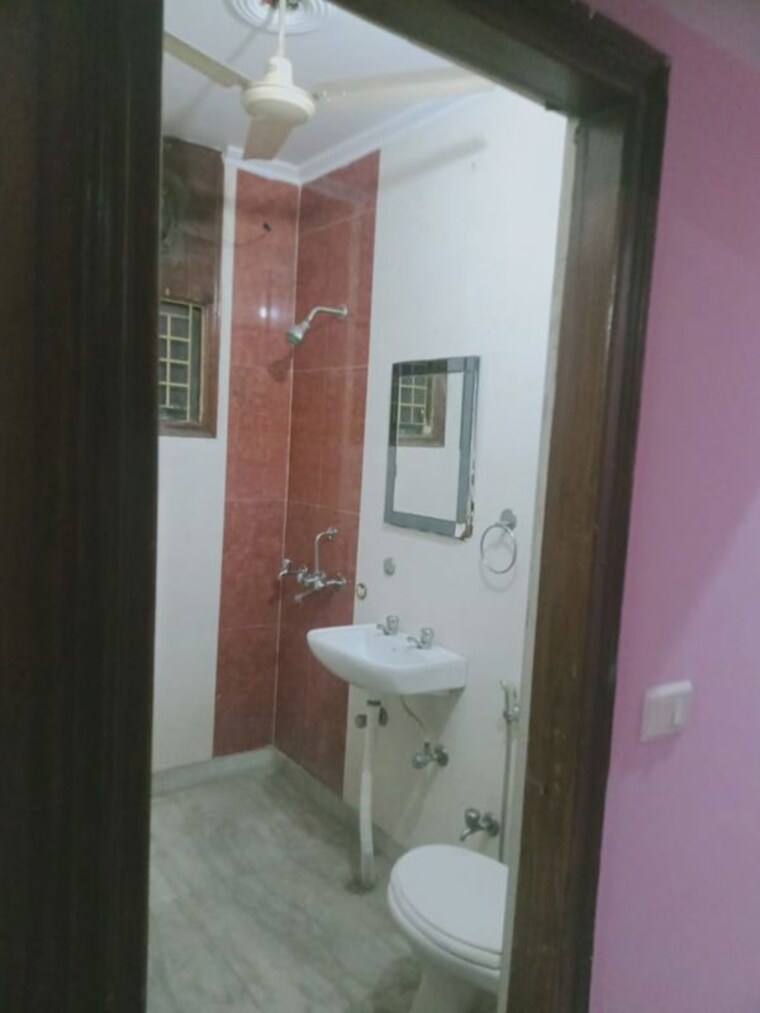 Bathroom, gurgaon-dreamz 2 Bedroom 1020 Sq.Ft. Independent House In Sector 7 Gurgaon 10536939