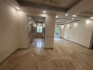 Room in 1 BHK Builder Floor at RWA Surya Vihar, Sector 21 – for Rent