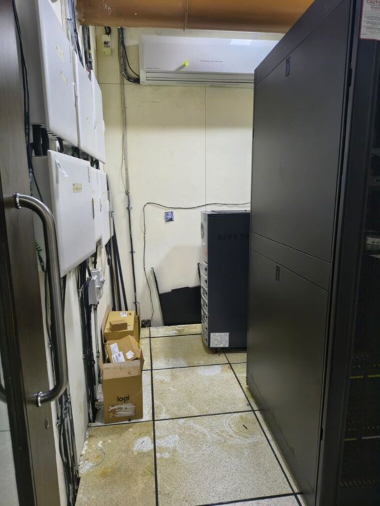 Kitchen, palm-spring-centre Commercial Office Space 3000 Sq.Ft. In Malad West Mumbai 10536941
