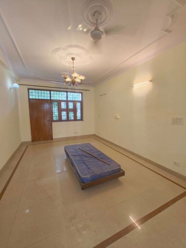 undefined, ambience-creacions 2 Bedroom 1000 Sq.Ft. Builder Floor In Sector 22 Gurgaon 10536953