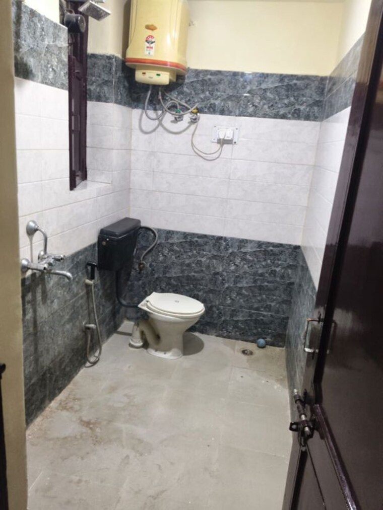 Team Area, ansal-plaza-sector-23 2 Bedroom 1100 Sq.Ft. Builder Floor In Sector 23 Gurgaon 10536961