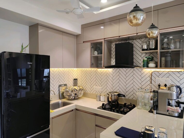 Kitchen, lodha-crown-quality-homes 2 Bedroom 700 Sq.Ft. Apartment In Majiwada Thane 10536934