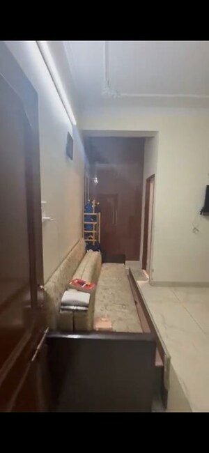 Furnished Amenities in 2 BHK Apartment at Sector 51 – for Sale