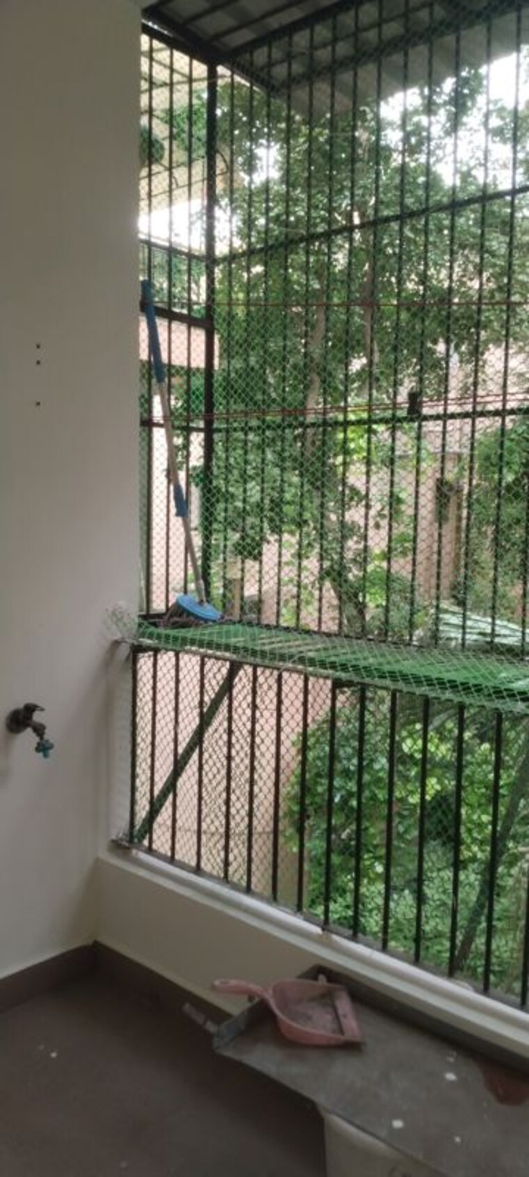 Balcony, sarita vihar 2 Bedroom 1250 Sq.Ft. Builder Floor In Sarita Vihar Delhi 10536914