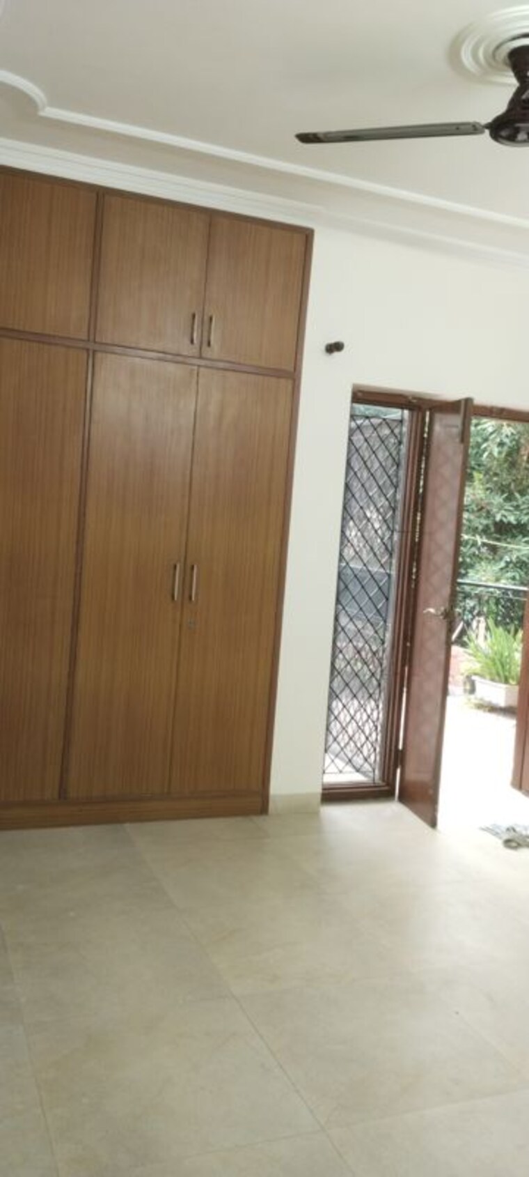 Room, sarita vihar 2 Bedroom 1250 Sq.Ft. Builder Floor In Sarita Vihar Delhi 10536914