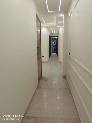 Building Lobby in 3 BHK Builder Floor at Malviya Nagar – for Rent