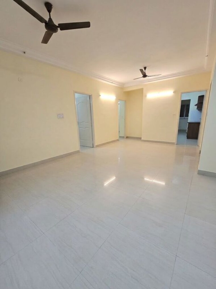 Room, mantri-global-heights 3 Bedroom 1730 Sq.Ft. Apartment In Whitefield Road Bangalore 10536973