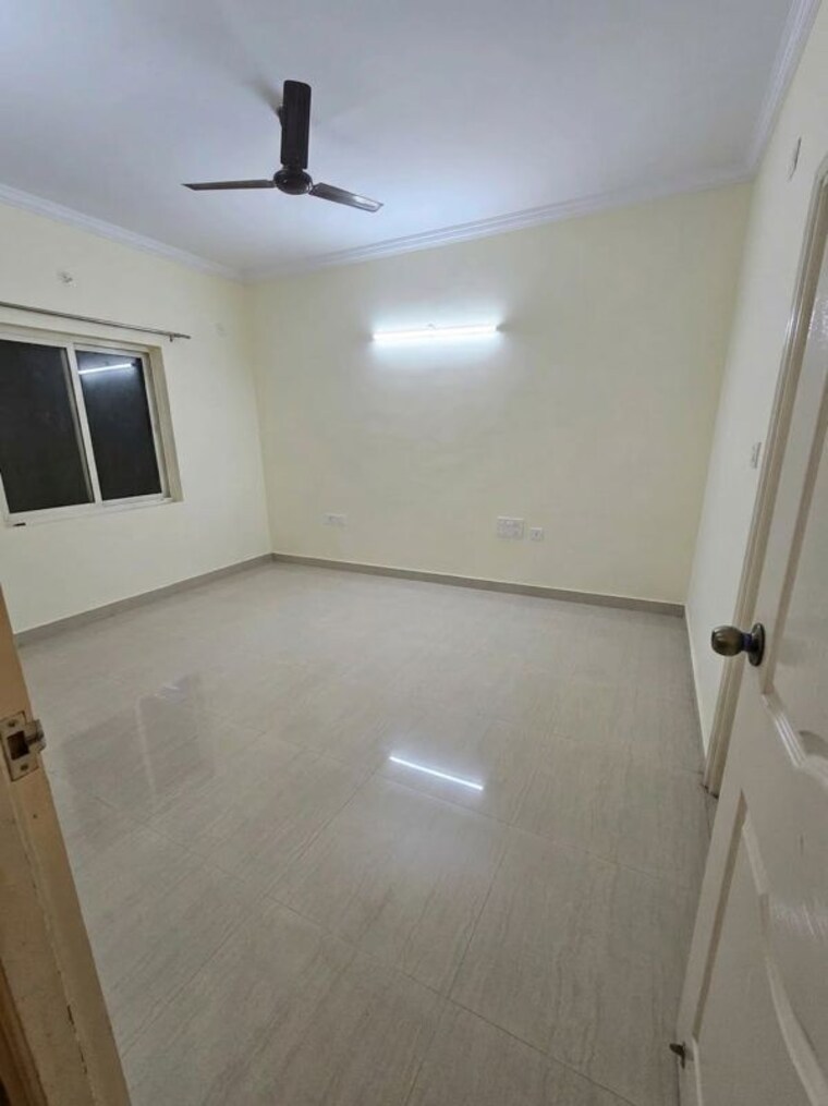 Room, mantri-global-heights 3 Bedroom 1730 Sq.Ft. Apartment In Whitefield Road Bangalore 10536973