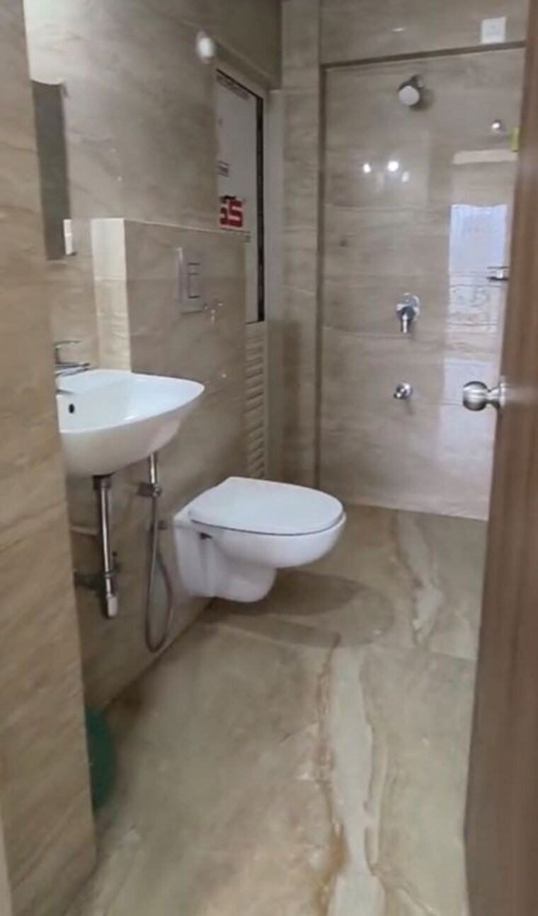 Bathroom, risland-the-icon 2 Bedroom 671 Sq.Ft. Apartment In Dhokali Thane 10536949