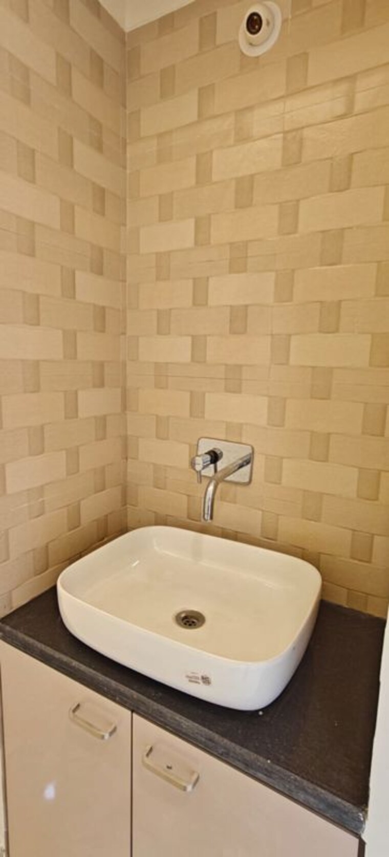 Bathroom, jangid-galaxy 1 Bedroom 950 Sq.Ft. Apartment In Ghodbunder Road Thane 10536975