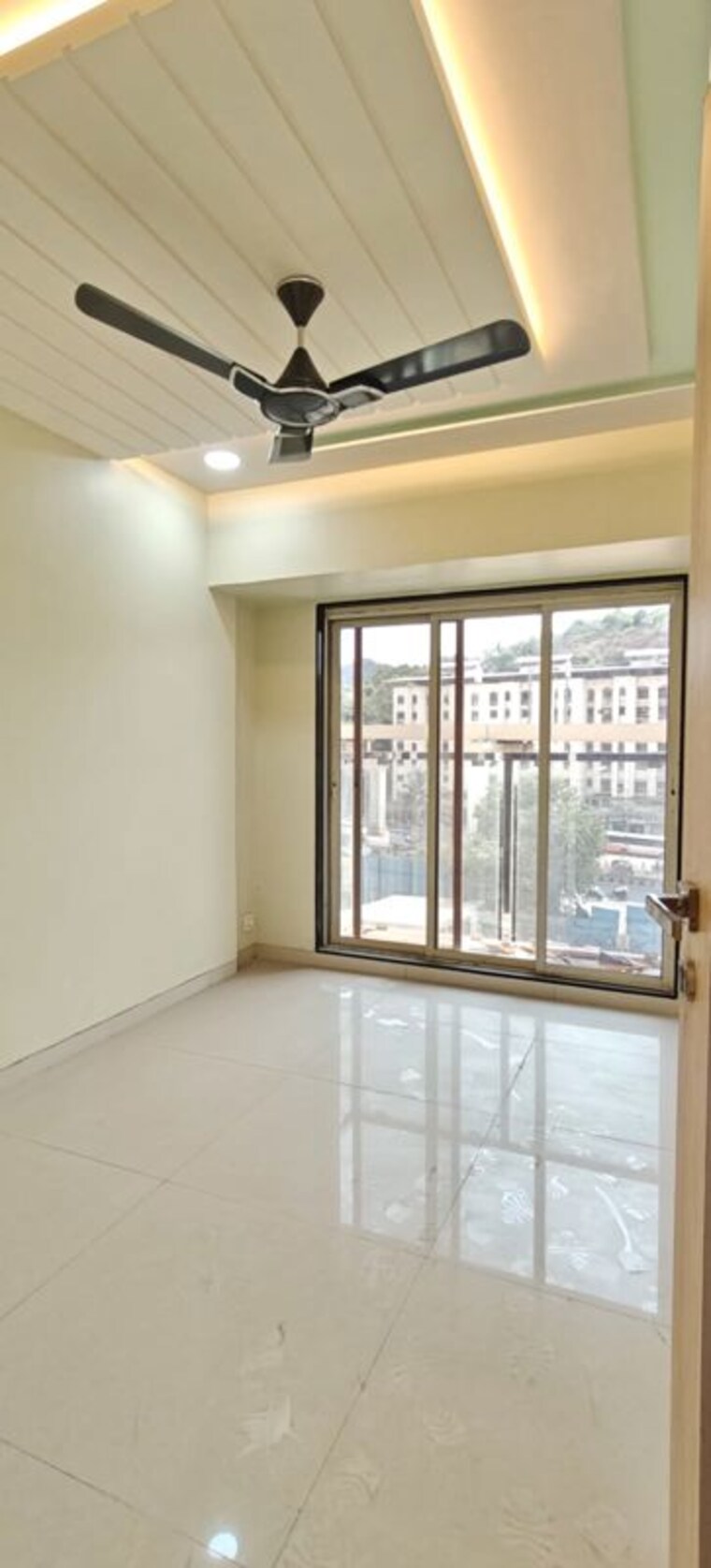 Room, jangid-galaxy 1 Bedroom 950 Sq.Ft. Apartment In Ghodbunder Road Thane 10536975