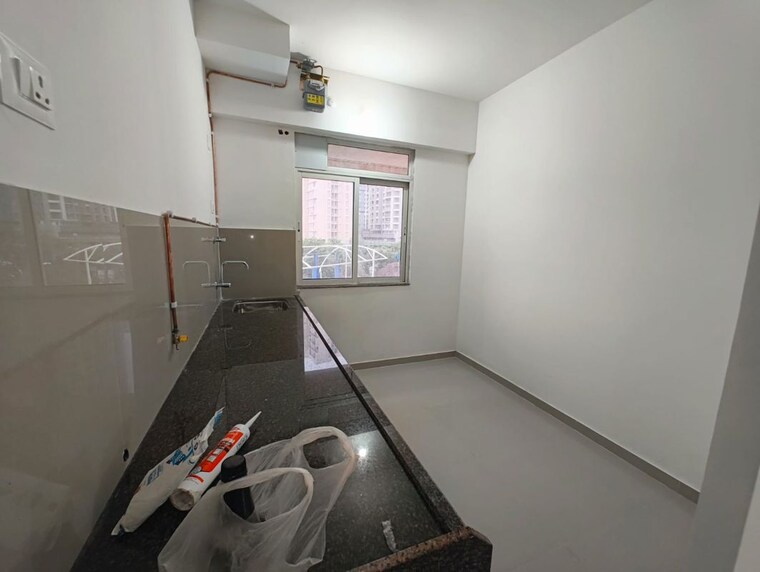 Kitchen, anant-metropolis-insignia-towers 1 Bedroom 340 Sq.Ft. Apartment In Kasarvadavali Thane 10537003