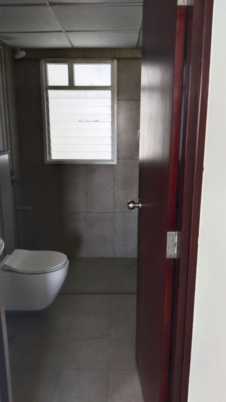 Bathroom, mundhwa 2 Bedroom 933 Sq.Ft. Apartment In Mundhwa Pune 10537006