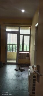 1175 Sq.Ft. Apartment in Gaur City 6th Avenue