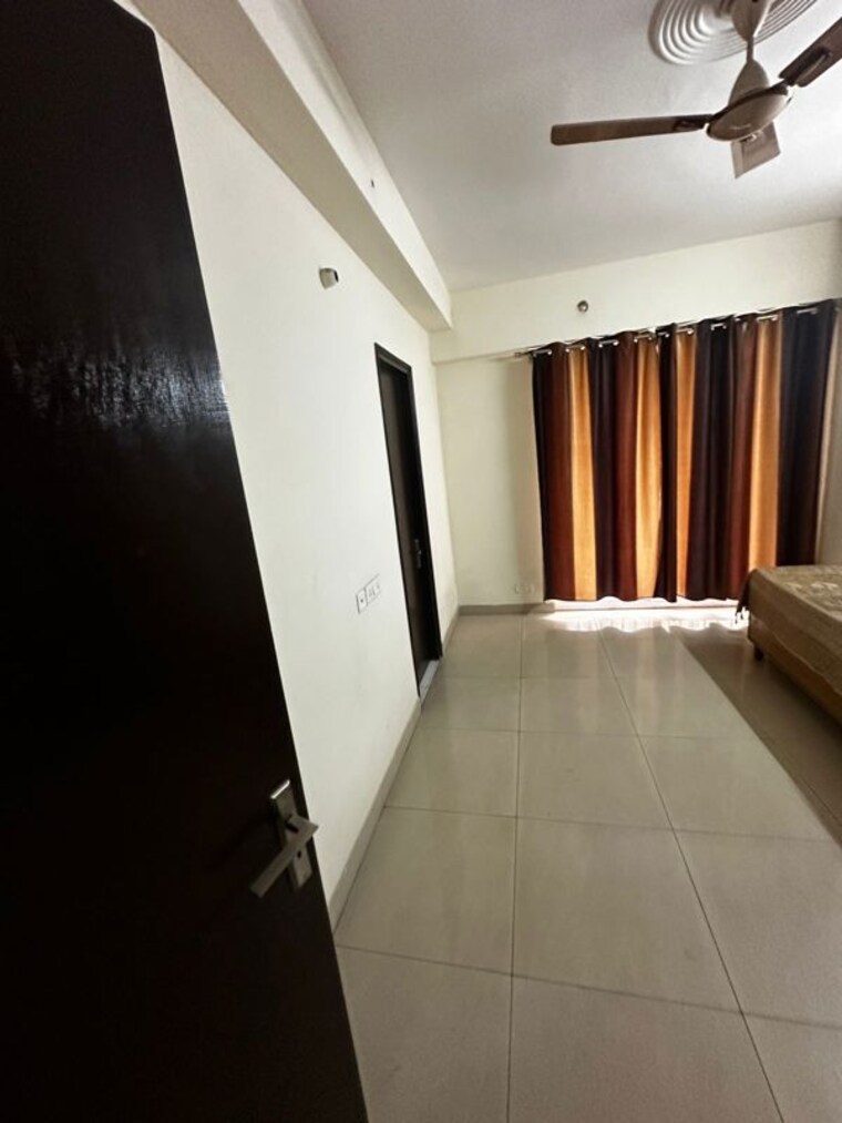 undefined, amrapali-la-galleria 3 Bedroom 2000 Sq.Ft. Apartment In Tech Zone 4 Greater Noida Greater Noida 10344279