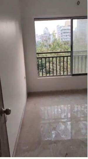 Bedroom in 3 BHK Apartment at Sabari Mira, Chembur – for Rent