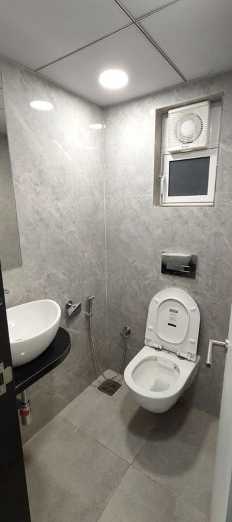 Bathroom, omkar-the-summit-business-bay Commercial Office Space 800 Sq.Ft. In Andheri East Mumbai 10537031