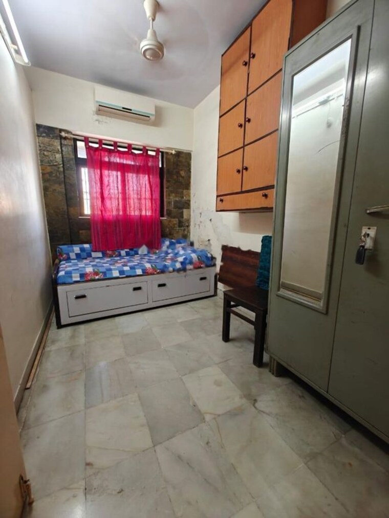 Bathroom, satellite-garden 2 Bedroom 1006 Sq.Ft. Apartment In Goregaon East Mumbai 10536954