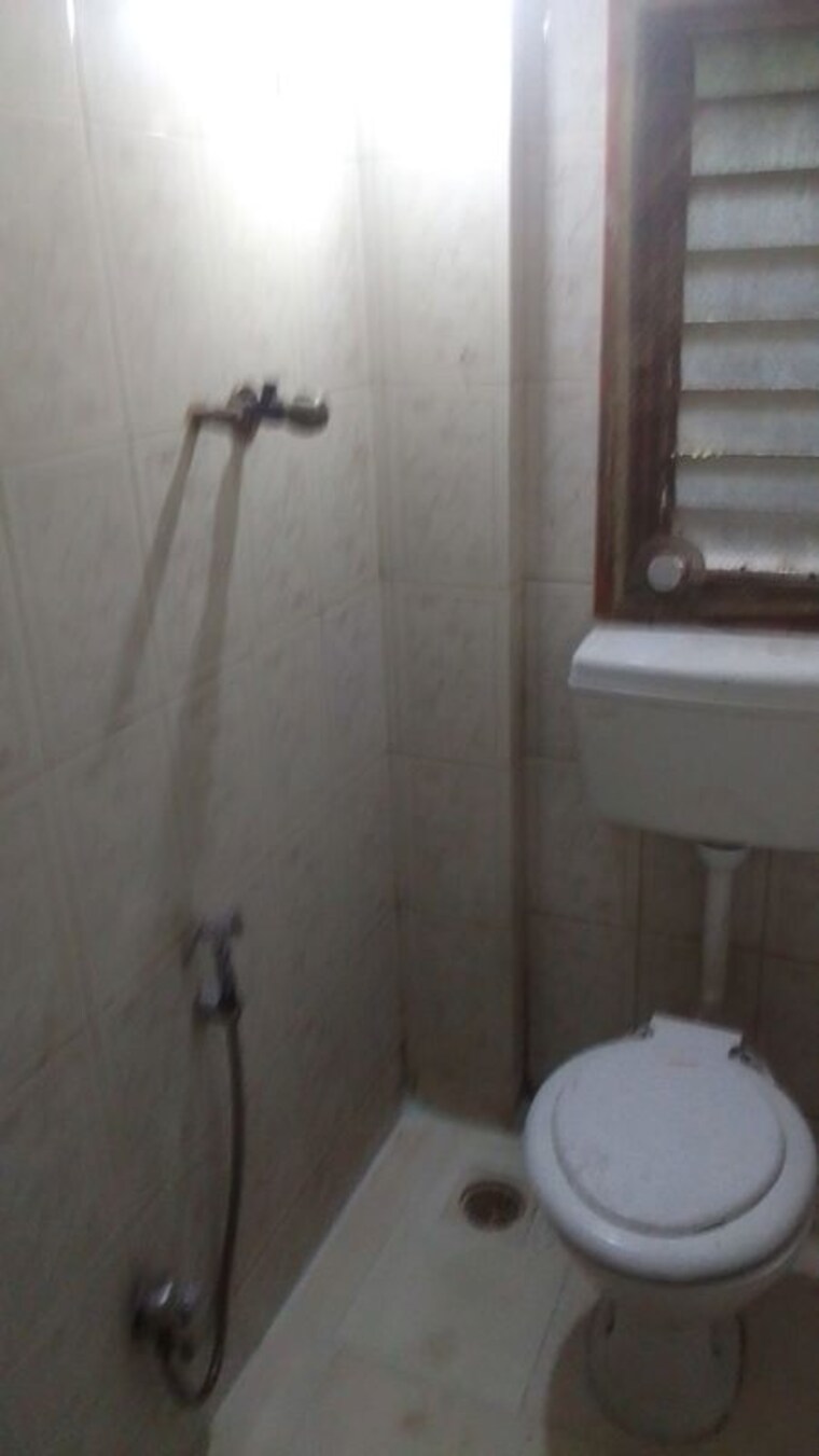 Bathroom, rashmi-mangal-nagar-chs 2 Bedroom 620 Sq.Ft. Apartment In Mira Road East Thane 10537045