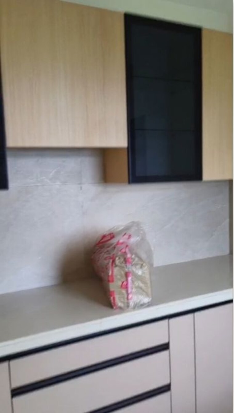 Kitchen, concrete-sai-swayam 2 Bedroom 1002 Sq.Ft. Apartment In Chembur Mumbai 10537051