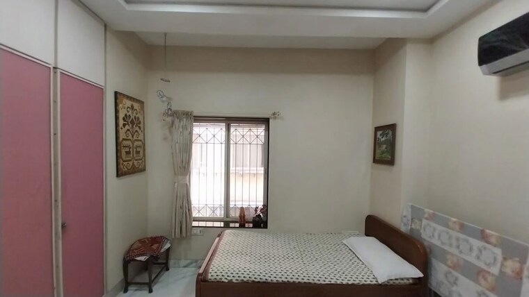 Bedroom, hari-preet-apartment 3 Bedroom 1220 Sq.Ft. Apartment In Santacruz West Mumbai 10537046