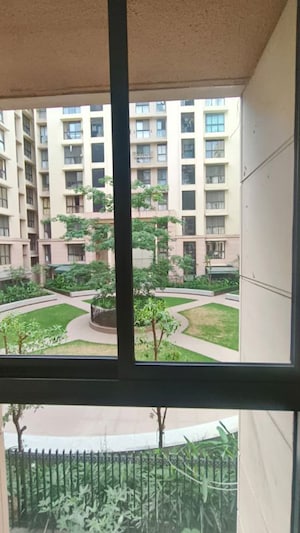 3 BHK Apartment For Rent in Lodha Sterling, Kolshet Road