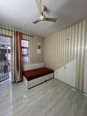 Bedroom in 1 BHK Apartment at Sector 48 – for Rent