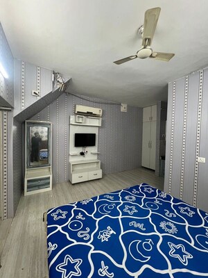 Bedroom in 1 BHK Apartment at Sector 48 – for Rent