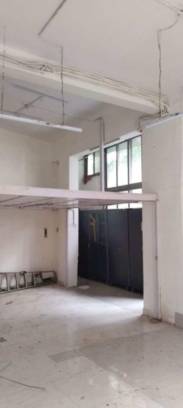 Team Area, malad west Commercial Office Space 1500 Sq.Ft. In Malad West Mumbai 10536950
