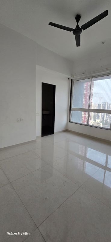 2 BHK 900 Sq.Ft. Apartment in Shreeji Atlantis