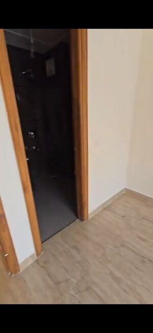 Room in 3 BHK Builder Floor at Puri Kohinoor, Sector 89 – for Sale