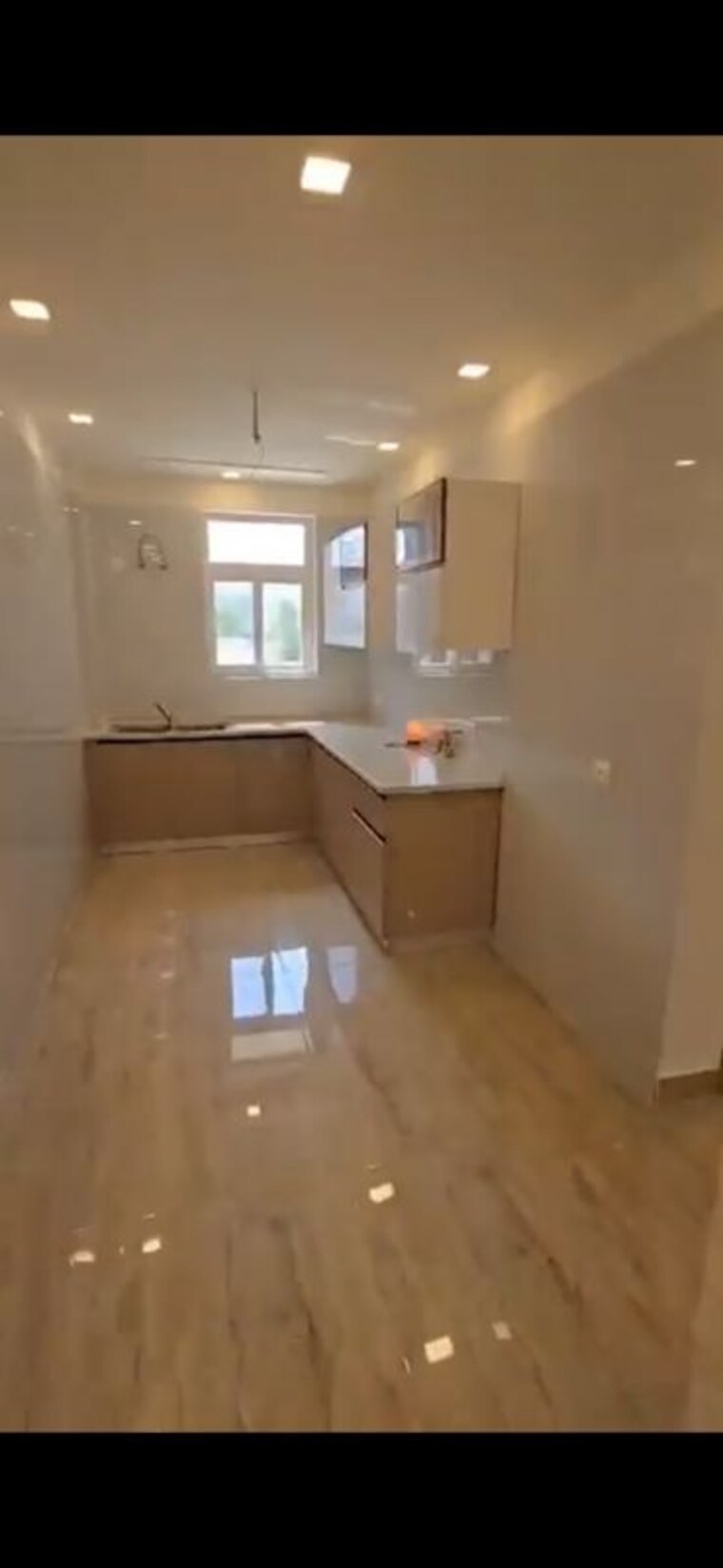 Kitchen, puri-kohinoor 3 Bedroom 140 Sq.Yd. Builder Floor In Sector 89 Faridabad 10537099