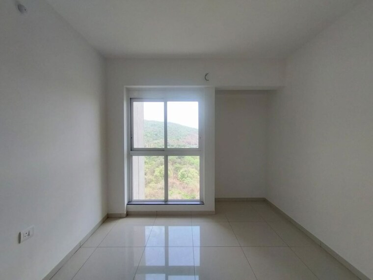 Room, godrej-emerald 2 Bedroom 600 Sq.Ft. Apartment In Ghodbunder Road Thane 10537122