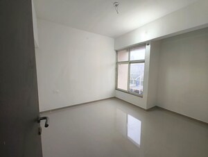2 BHK Apartment For Rent in Godrej Emerald, Ghodbunder Road