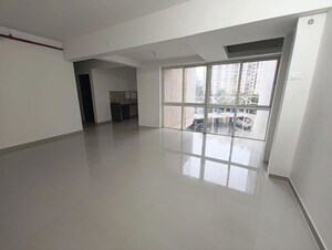 2 BHK Apartment For Rent in Godrej Emerald, Ghodbunder Road