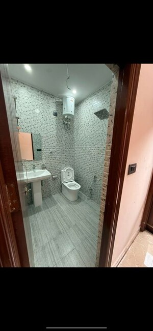 Bathroom in 6+ BHK Independent House at Chandigarh Airport – for Sale