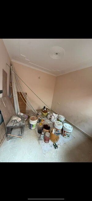 Room in 6+ BHK Independent House at Chandigarh Airport – for Sale