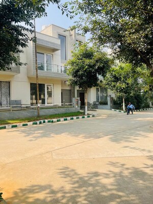 Parking in 2 BHK Builder Floor at Krish Harmony, Alwar Bypass Road – for Sale