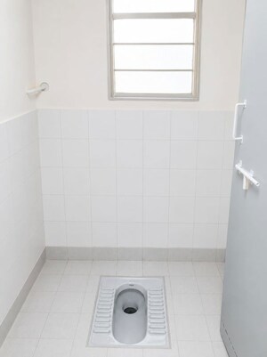 Bathroom in 2 BHK Apartment at Karve Nagar – for Rent