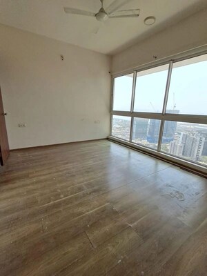 Room in 2 BHK Apartment at LnT Realty Crescent Bay, Parel – for Rent