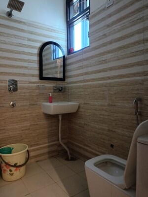 Bathroom in 3 BHK Builder Floor at Sai Kunj New Palam  vihar, New Palam Vihar Phase 3 – for Rent