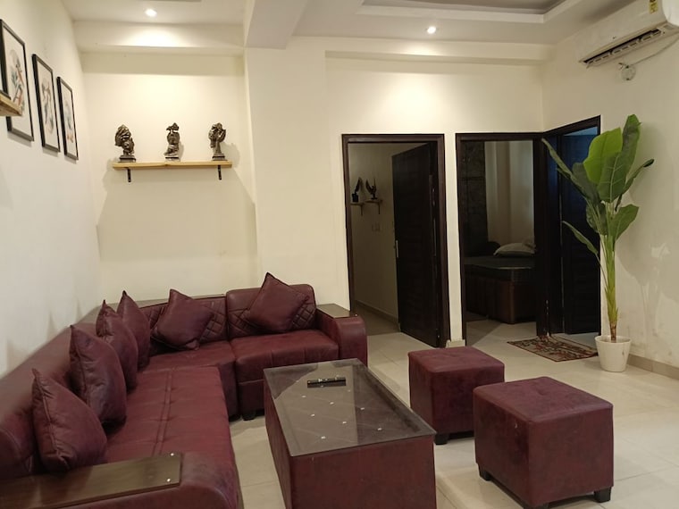 Team Area, sai-kunj-new-palam-vihar 3 Bedroom 900 Sq.Ft. Builder Floor In New Palam Vihar Phase 3 Gurgaon 10537155